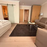 Strandhotel Georgshoehe 酒店 4*