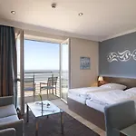 Strandhotel Georgshoehe 酒店 4*