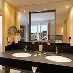 Strandhotel Georgshoehe 4* 诺德奈