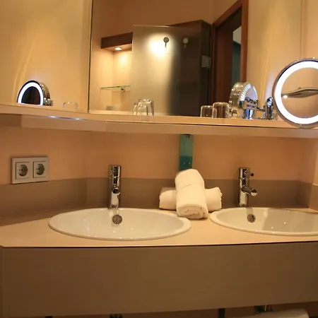 Otel Strandhotel Georgshoehe