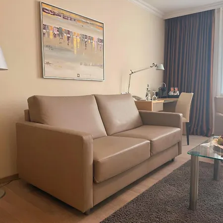 Hotel Strandhotel Georgshoehe 4*