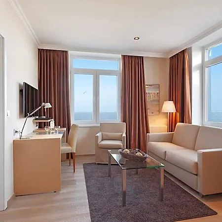 Strandhotel Georgshoehe Hotel