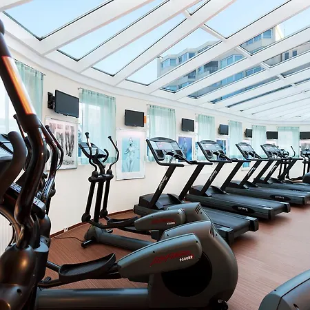 Strandhotel Georgshoehe Otel 4*