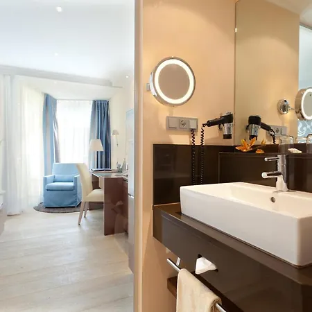 Hotel Strandhotel Georgshoehe 4*